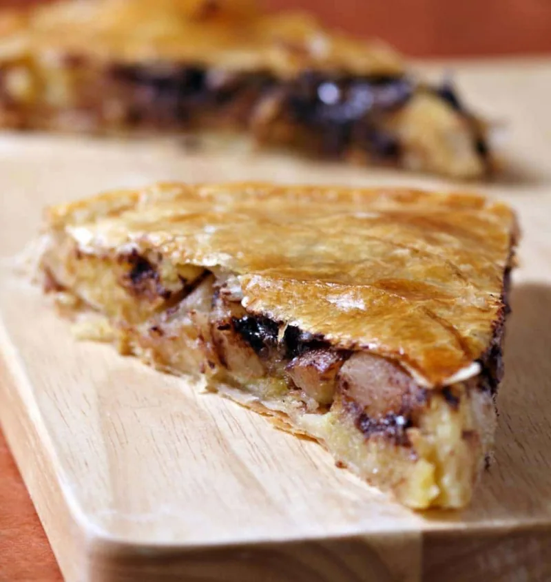 Galette des rois frangipane poire chocolat